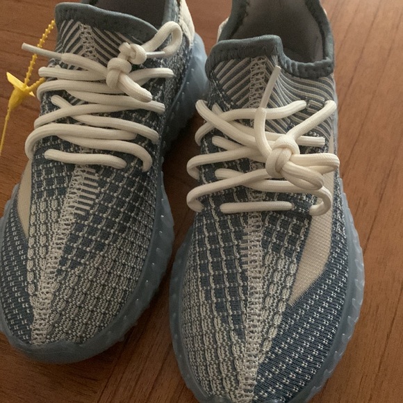 Shoes size 7 - Picture 7 of 7